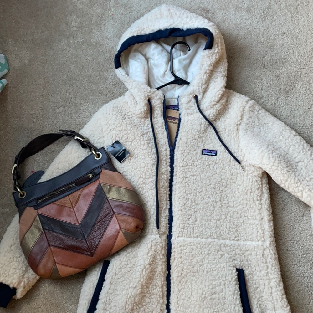 Fake Patagonia women's Sherpa coat size S